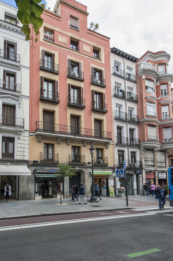 Alterhome Puerta Del Sol V Madrid Exterior foto