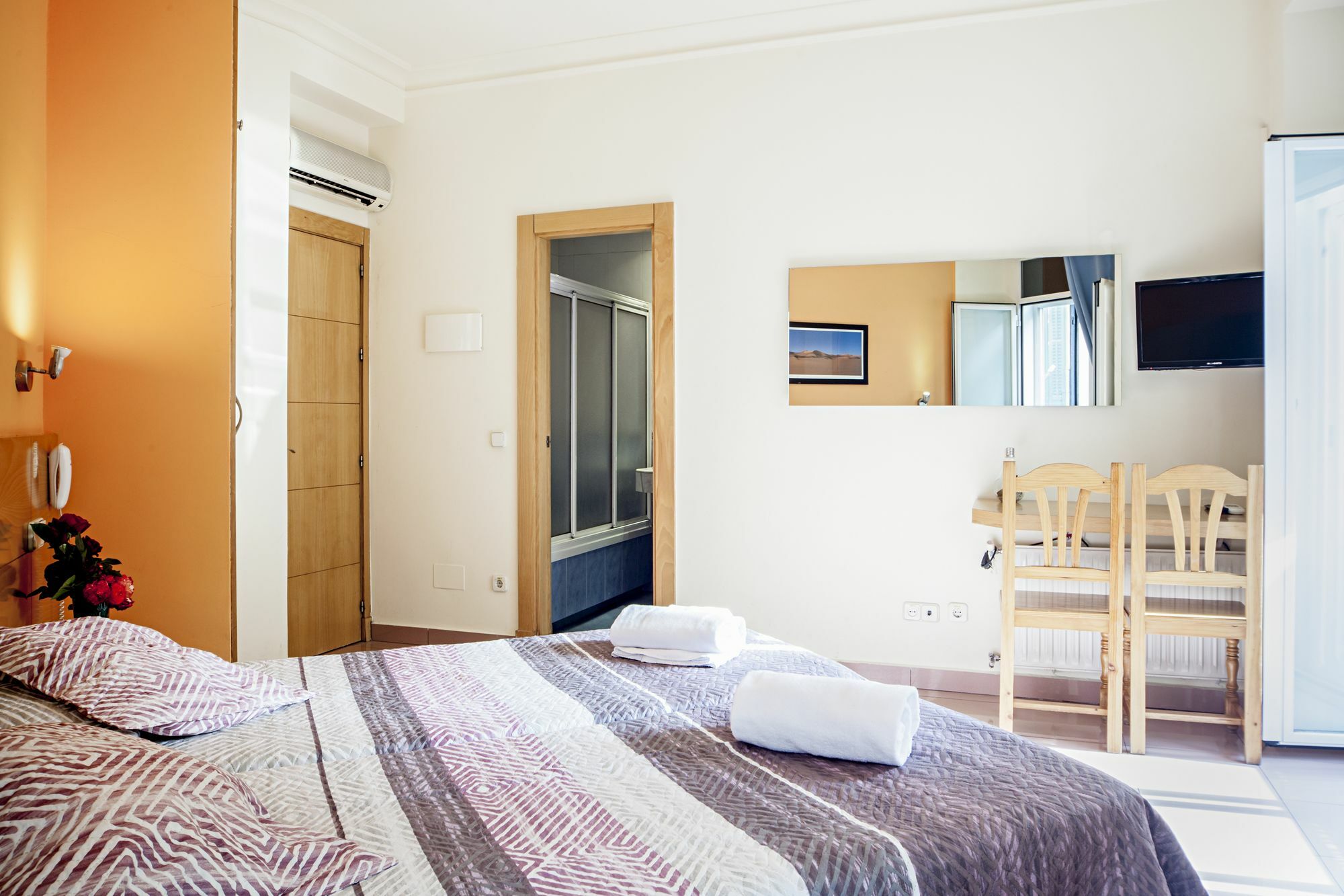 Alterhome Puerta Del Sol V Madrid Exterior foto